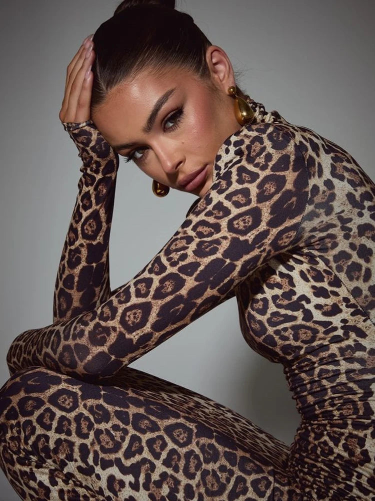 Mozision leopard print long sleeve sexy maxi dress, showing the turtleneck and bodycon silhouette, styled for autumn and winter fashion.
