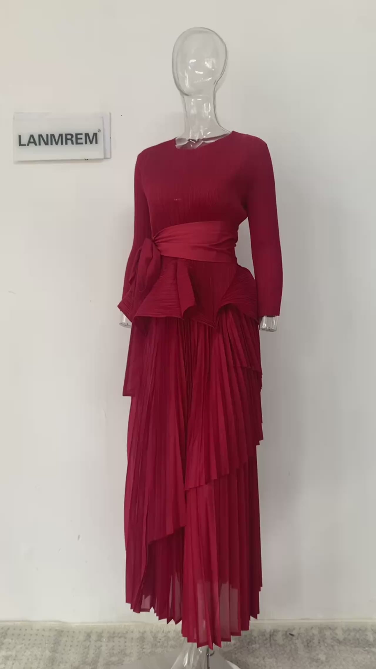 Video showcasing the LANMREM Women Floor-Length A-Line Pleated Dress in multiple colors and styles.
